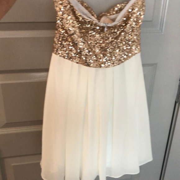 New with tags formal dress - Picture 3 of 3